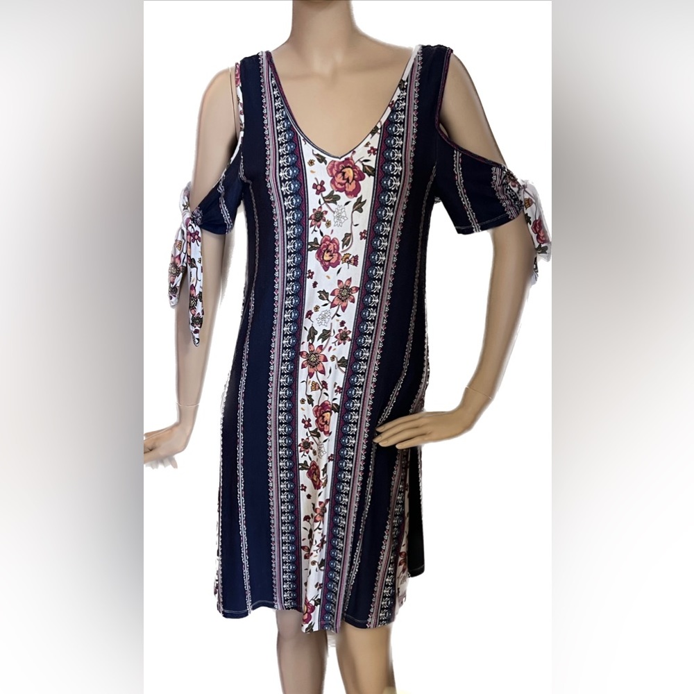 Cold shoulder tie boho dress
